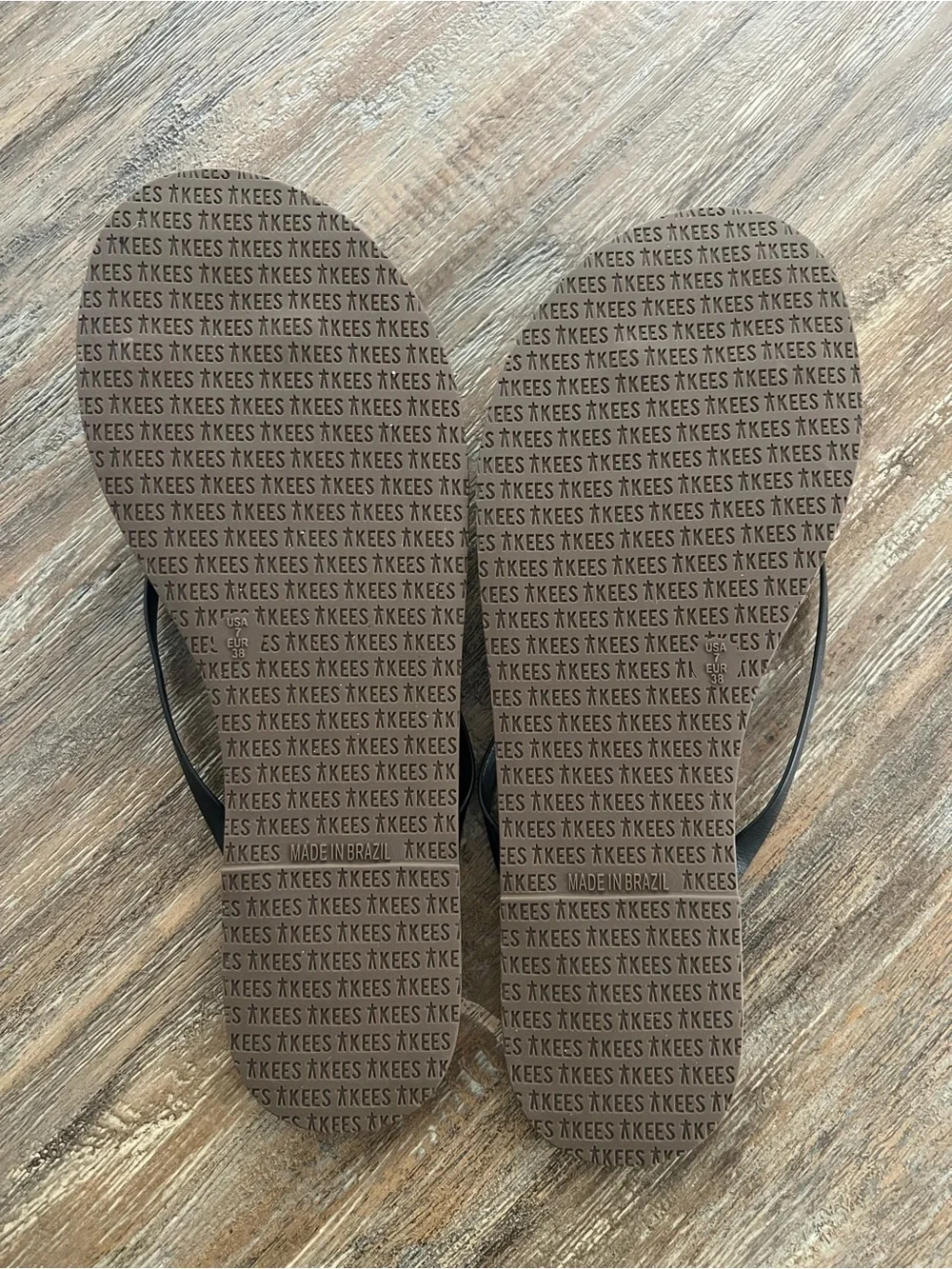 Tkees black sandals - 7 - Picture 3 of 4